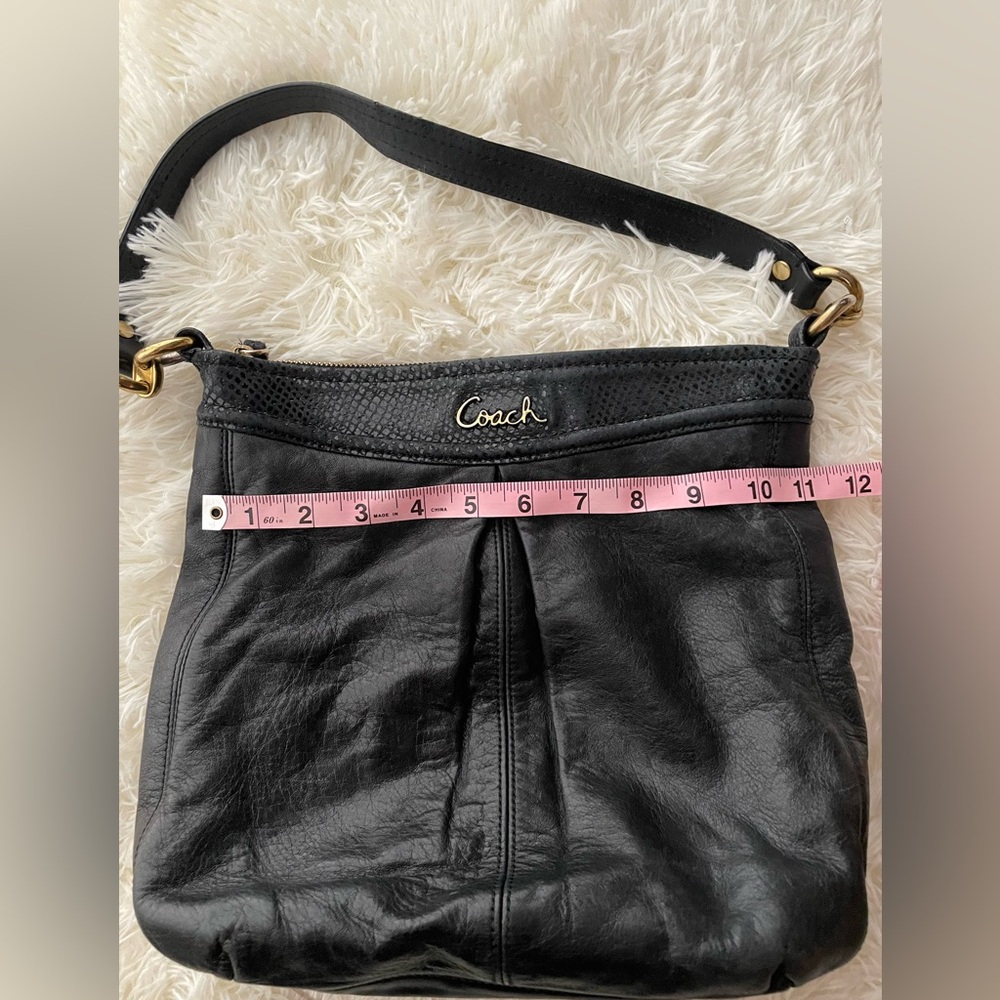 Coach Shoulder Purse - Picture 10 of 12